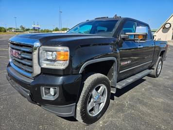 Main image GMC Sierra